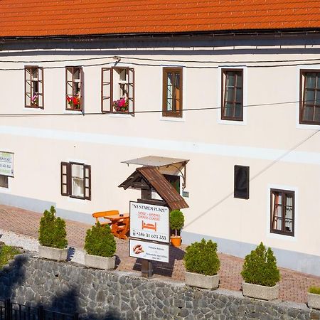 Apartma Na Starem Placu Idrija Εξωτερικό φωτογραφία